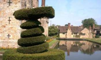 Puzzle 585 - Hever Castle, UK