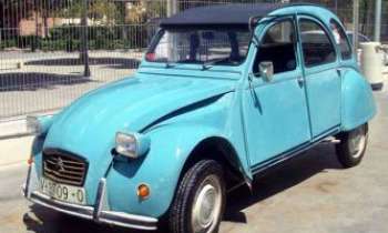 Puzzle 1304 - La 2CV Citroën
