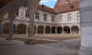 Puzzle 1517 - La cour du Palais