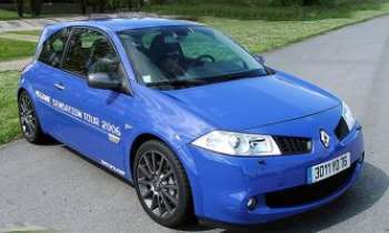 Puzzle 1722 - Mégane Tour 2006