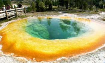 Puzzle 2044 - Yellowstone - Cratère