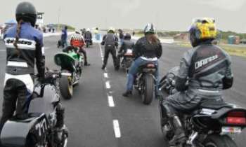 Puzzle 2340 - Course de motos