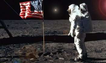 Puzzle 2468 - 1er pas sur la Lune