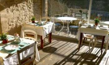 Puzzle 2913 - Gordes - Petit déjeuner