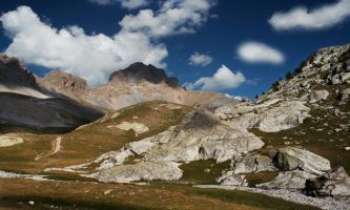 Puzzle 3086 - Que la montagne est belle