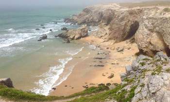 Puzzle 3524 - plage et ses rochers