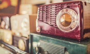 Puzzle 4861 - Vieilles radios 