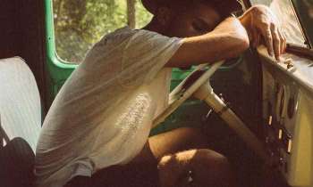 Puzzle 4984 - Sieste au volant