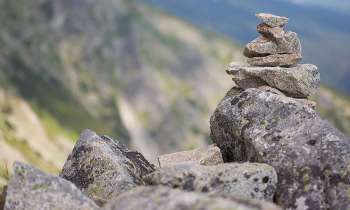 Puzzle 3996 - Montagne de cailloux