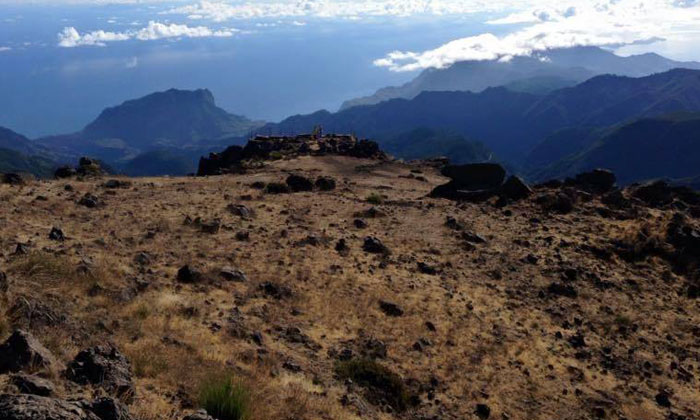 Puzzle Montagnes arides à Madère 