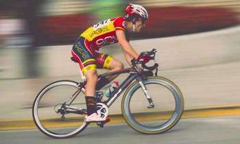 Puzzle 4258 - Coureur cycliste