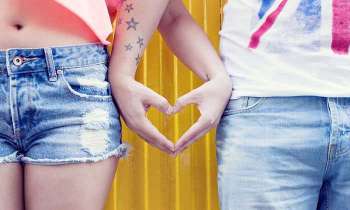 Puzzle 5122 - Former un coeur avec ses mains