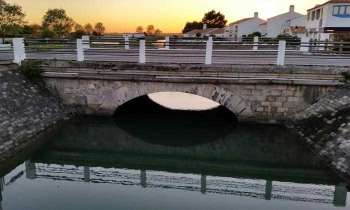 Puzzle 4563 - Petit pont