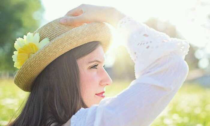 Puzzle Femme au chapeau
