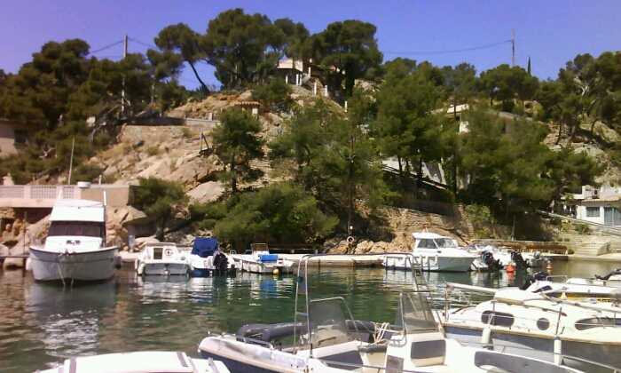 Puzzle Port dans une calanque