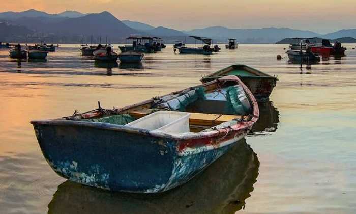 Puzzle Barque au coucher de soleil