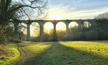 Puzzle 4804 - Viaduc au coucher du soleil