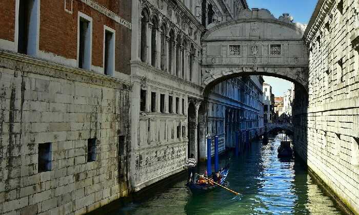 Puzzle Venise et ses canaux