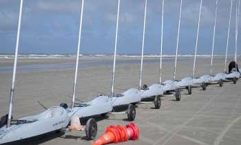 Puzzle 11025 - Char à voile