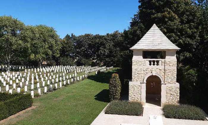 Puzzle Cimetière militaire