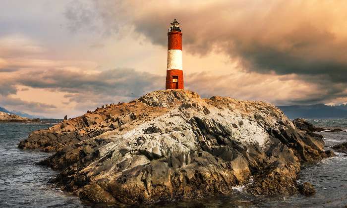 Puzzle Phare en Amérique du Sud - Paysages & Fleurs - Absolu Puzzle