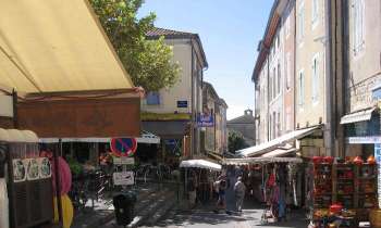 Puzzle 14874 - Rue commerçante