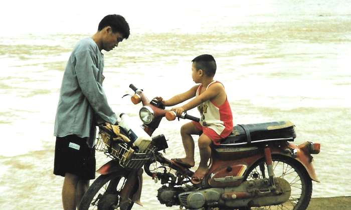 Puzzle Père et fils - Véhicules & Motos - Absolu Puzzle