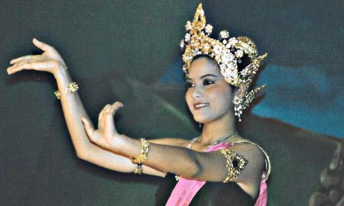 Puzzle Jeune danseuse Thaï - Divers - Absolu Puzzle