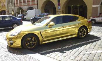 Puzzle 13964 - Porsche Panamera dorée