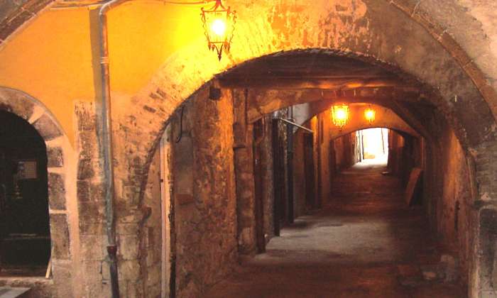 Puzzle la «Rue-Obscure» - Villes & Monuments - Absolu Puzzle