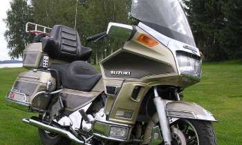 Puzzle 5791 - suzuki 1400 cavalcade 1988