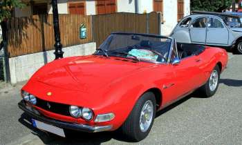 Puzzle 5884 - FIAT DINO 2400 SPIDER