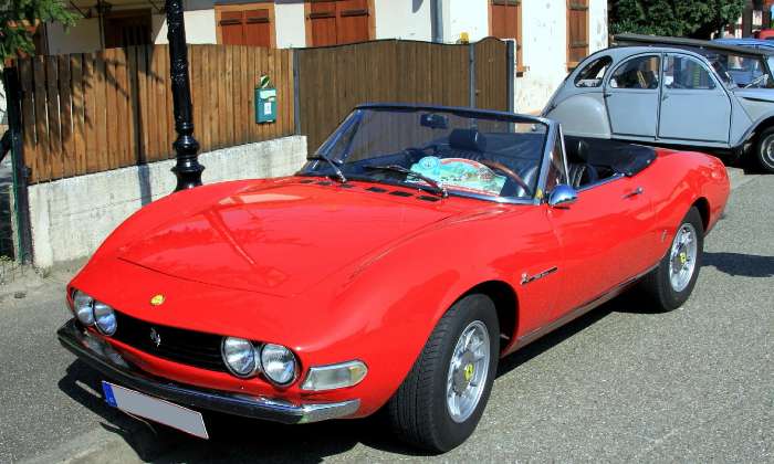 Puzzle FIAT DINO 2400 SPIDER