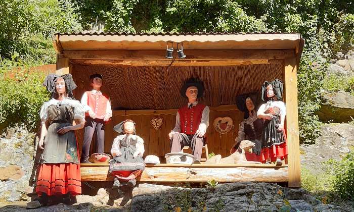 Puzzle La Famille - Paysages & Fleurs - Absolu Puzzle