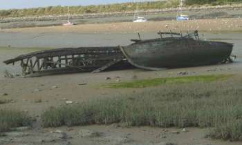 Puzzle 5989 - carcasses de barques