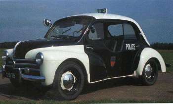 Puzzle 5739 - Véhicule de police 1955
