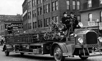 Puzzle 6031 - Camion American LaFrance 1929