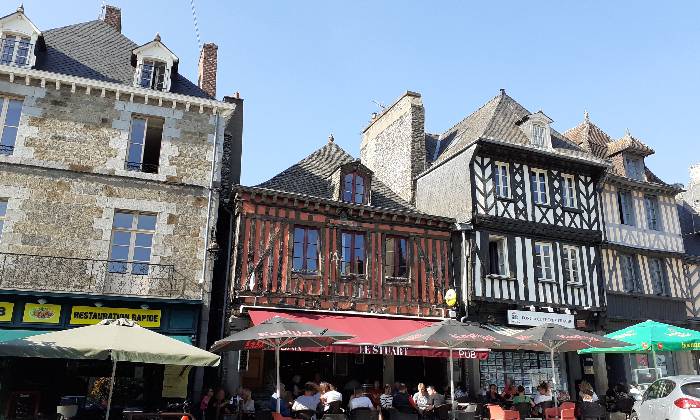 Cliquez pour agrandir la photo Puzzle Dol-de-Bretagne - Villes & Monuments - Absolu Puzzle