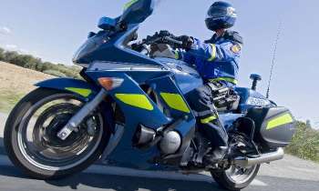 Puzzle 6083 - yamaha de la gendarmerie