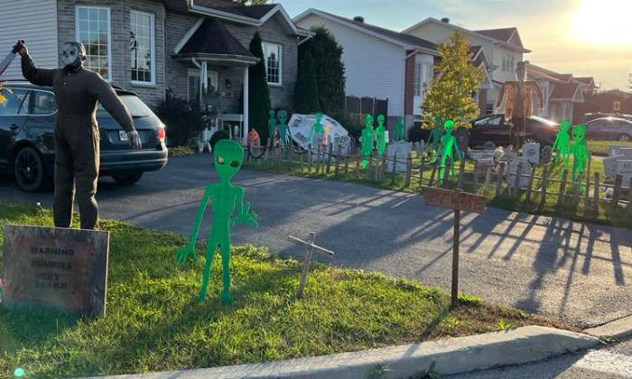 Puzzle Halloween au Canada