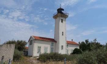 Puzzle 6442 - phare camarguais