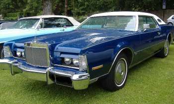 Puzzle 14195 - expo voitures anciennes