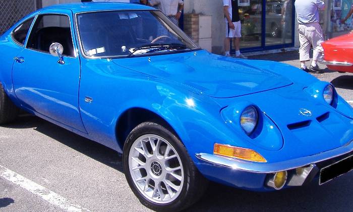 Puzzle exposition véhicules anciens - Véhicules & Motos - Absolu Puzzle