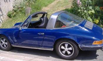 Puzzle 15004 - expo voitures anciennes