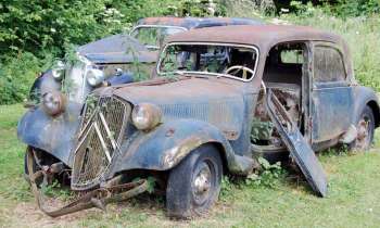 Puzzle 6667 - EPAVE CITROEN TRACTION