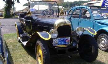 Puzzle 6718 - voiture ancienne