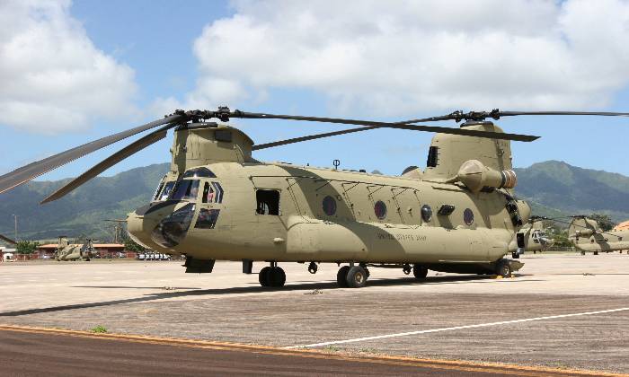 Puzzle HELICOPTER CH-47F