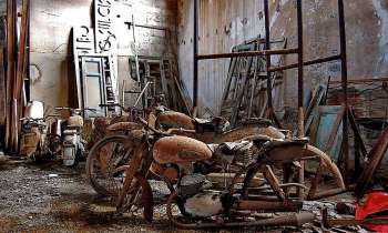 Puzzle 6619 - moto abandonnée