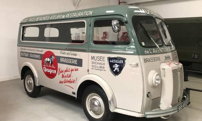 Puzzle Fourgon Peugeot publicitaire
