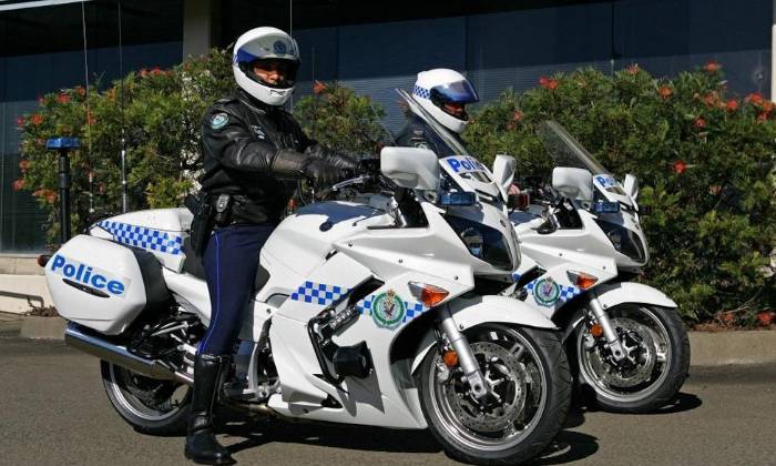 Puzzle motard police